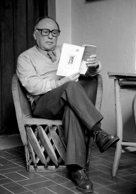 A 100 años del nacimiento de Augusto Monterroso, ¿"...el dinosaurio todavía estaba allí"?