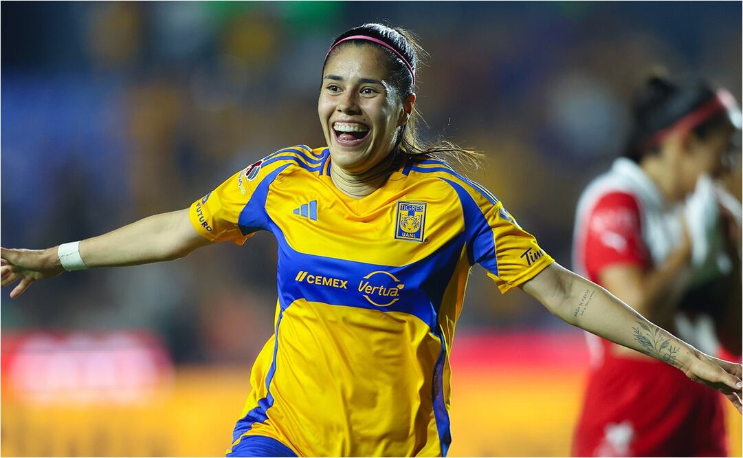 La Maga Ovalle se convirtió en el fichaje más caro en la historia del futbol femenil | FOTO: Imago7