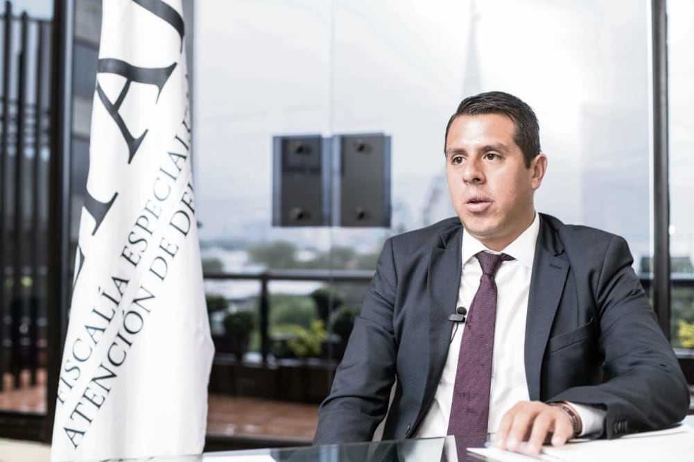 Ramsés Arturo Ruiz Cázares, funcionario de la FEPADE, afirma que los casos más comunes de usurpación son cometidos para pedir préstamos (GERMÁN ESPINOSA. EL UNIVERSAL)