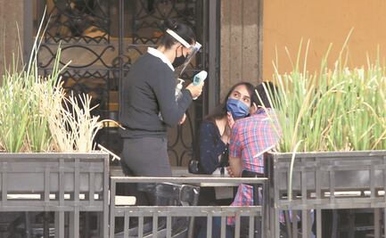 Vacuna, veladora para la reapertura económica total