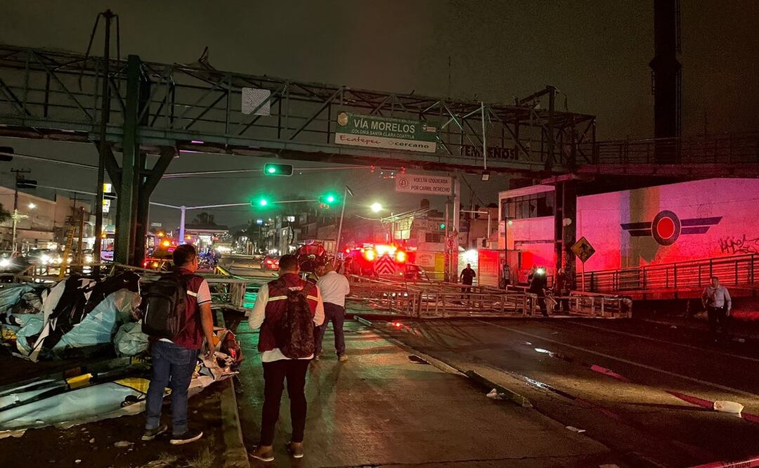 Colapsa espectacular en Ecatepec. Foto: Esepcial