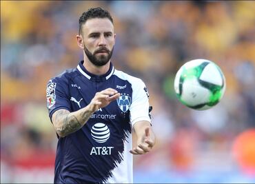 Miguel Layún fue operado con éxito de un problema renal