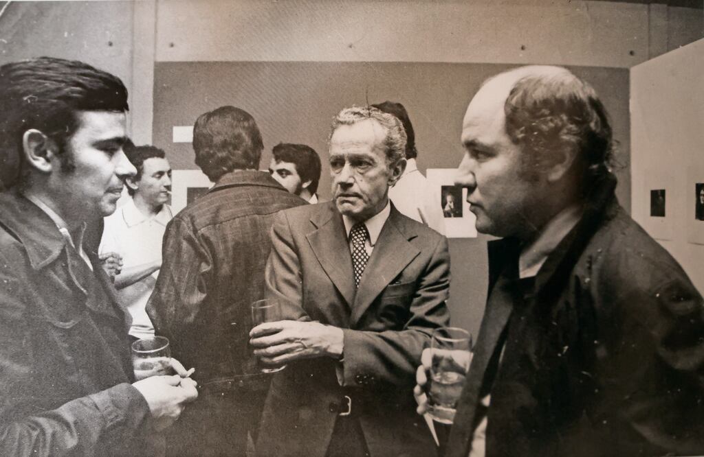 Ignacio Solares con Juan Rufo y Federico Campbell. Foto: Reproducción del libro Solares, prodigio de lo invisible.