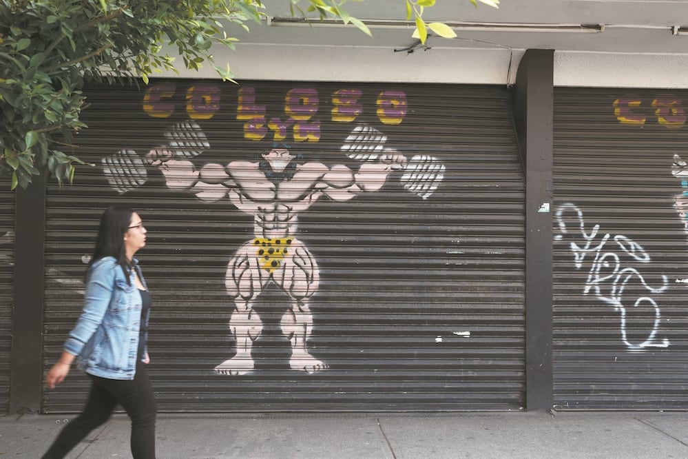 Autoridades también discuten de qué forma pueden operar lugares cerrados como gimnasios. Foto: ARCHIVO EL UNIVERSAL