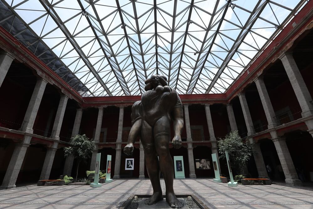 En el patio principal del museo José Luis Cuevas se ubica La Giganta. (Foto: Archivo El Universal)
