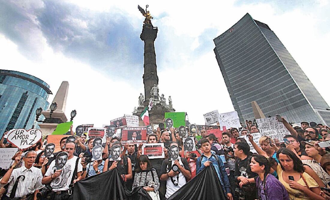 A nivel nacional, reporteros, activistas y la comunidad en general realizaron diversas marchas y manifestaciones en entidades como Veracruz, Guerrero, Jalisco, Nuevo León, Oaxaca y el Distrito Federal, por el asesinato de Rubén Espinosa (ADRIÁN HERNÁNDEZ)