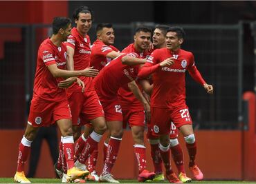 Chivas no puede y cae en su visita a Toluca