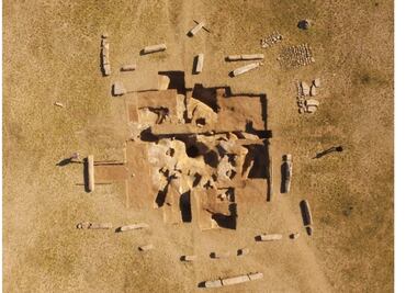 Hallan tumba túrquica del siglo VIII