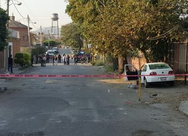 Escoltas de edil morelense repelen presunto asalto; abaten a agresor