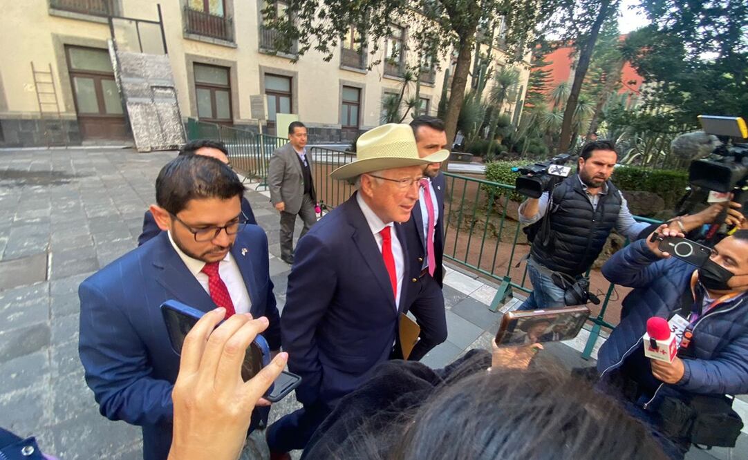 Esta mañana, el embajador estadounidense acudió al recinto presidencial para mantener una plática con la presidenta Sheinbaum Pardo y empresarios extranjeros este 15 de octubre de 2024. Foto: Especial