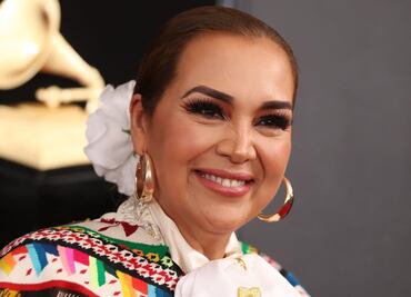 Aída Cuevas evita pleito con Lucía Méndez