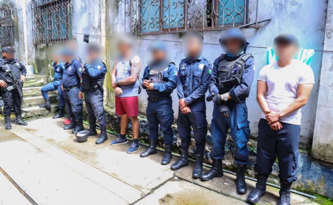 Detienen a cuatro policías por posible vinculación con el crimen organizado (14/08/2025). Foto: Especial