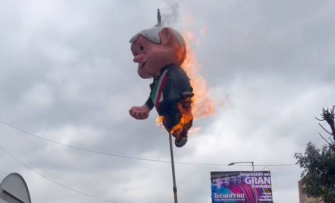 Queman Amlito en protesta por posible desaparición de fideicomisos de Poder Judicial / Foto: Captura de video de Pablo Castorena