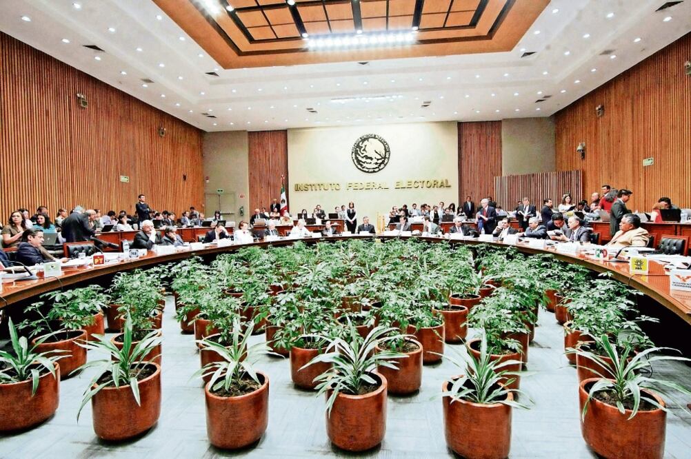 Elección. Los elegidos ocuparán tres lugares en el Consejo General del INE, para el periodo del 5 de abril de 2017 al 4 de abril de 2026. (ARCHIVO EL UNIVERSAL)