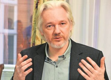 ¿Y el asilo político a Julian Assange?
