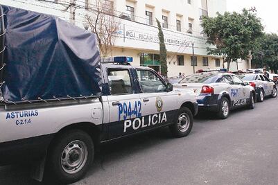 PGJDF indaga a policías tras denuncia de robo