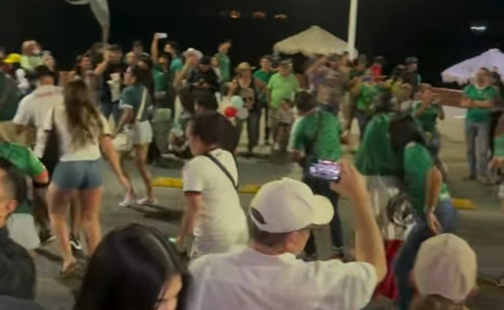La derrota de México apagó la fiesta en varios estados; la afición se despidió con tristeza.
Foto: Especial.