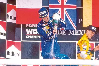 A 8 días. Nigel Mansell se ganó su propia curva