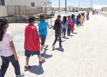 Abren en EU nuevo centro para albergar a menores migrantes