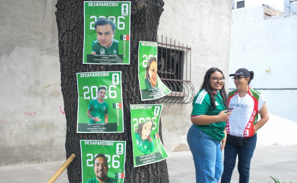 Colectivos buscadores y madres buscadoras se suman a protesta y marchan sobre Tlalpan, la ruta cercana para llegar al Estadio Ciudad de México (11/06/2026). Foto: Santiago Cadena / EL UNIVERSAL