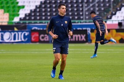 Juan Dinenno, de Pumas, cuestiona la reducción de salarios