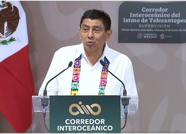 Ahora, reciben con rechifla a Salomón Jara en gira de AMLO y Claudia Sheinbaum en Oaxaca