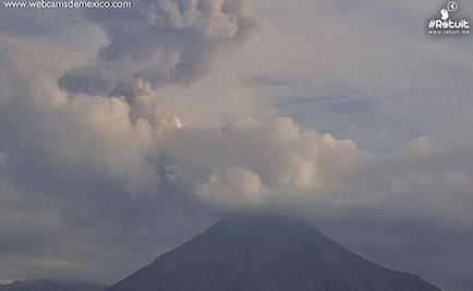 Volcán de Colima emite fumarola de 2.2 km con ceniza