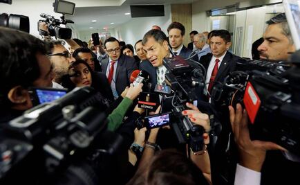 Presidente de Ecuador pone en riesgo a periodistas por "Panama Papers"