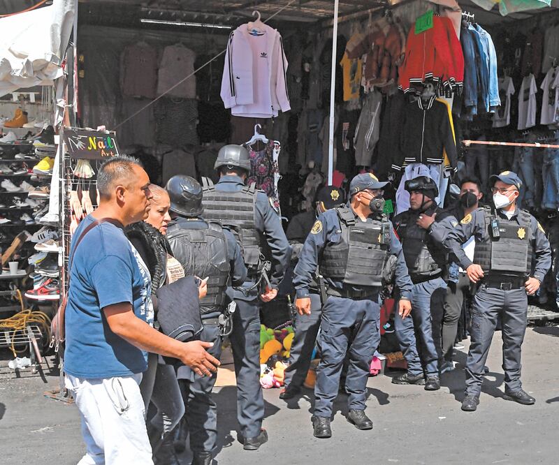 Comerciantes afirman que regresará la violencia. Foto: ARCHIVO EL UNIVERSAL