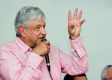 Pide AMLO a EPN cancele gira en Francia