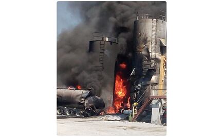 Se incendia fábrica de asfalto en Nuevo León