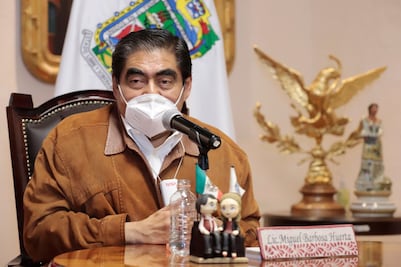 Socavón, generado por extracción intensiva de agua, sequía y erosión: IPN