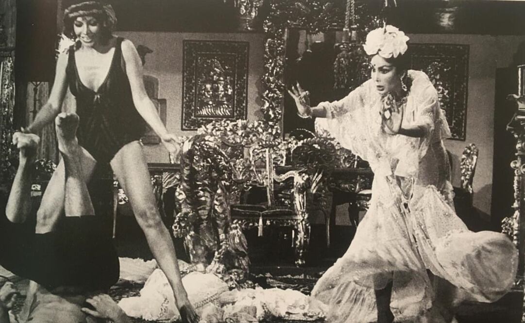 Isela Vega e Irma Serrano. Foto: Libro "Isela Vega ¡viva Vega!"