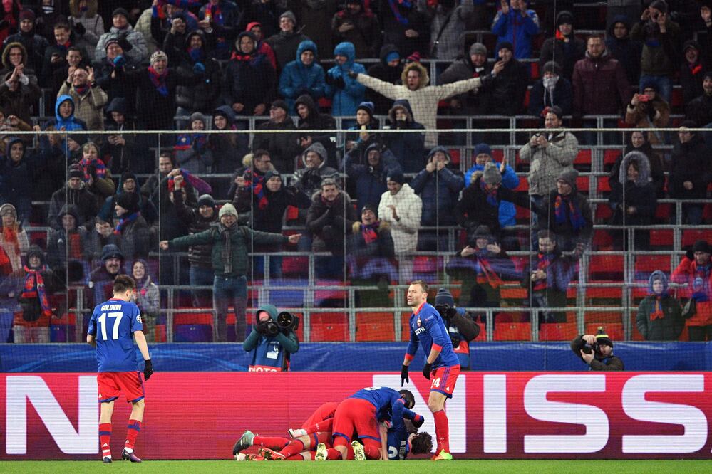 AFP. CSKA Moscú celebra su pase a octavos de final en Champions League