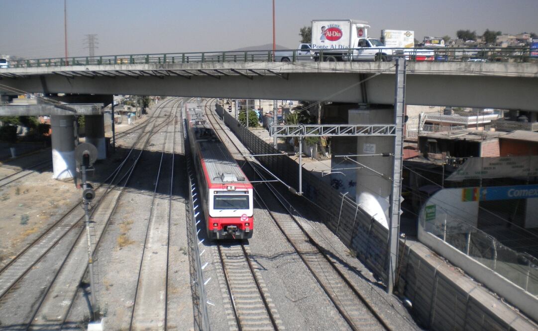 Claudia Sheinbaum informó que se trabajará en la ampliación del tren suburbano hacia Pachuca. Foto: archivo/EL UNIVERSAL