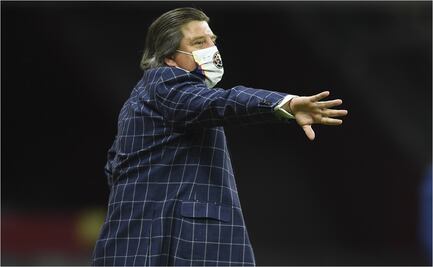 Miguel Herrera lanza ultimátum: Quien no entienda donde está parado, no juega