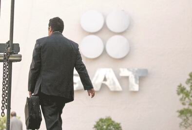 SAT alerta a contribuyentes de mensajes falsos y fraudes