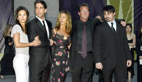 Actores de "Friends" reaccionan a la muerte de Matthew Perry