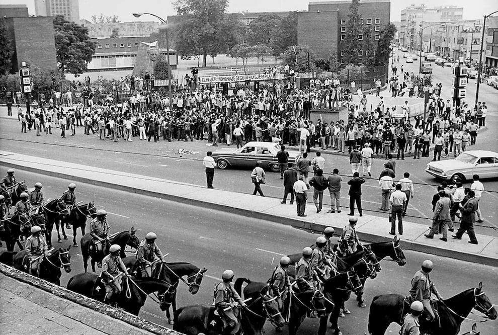 Una fotografía captada en las inmediaciones de la Escuela Nacional de Maestros y la estación del Metro Normal, durante el llamado "Halconazo", el 10 de junio de 1971. Imagen: El Universal