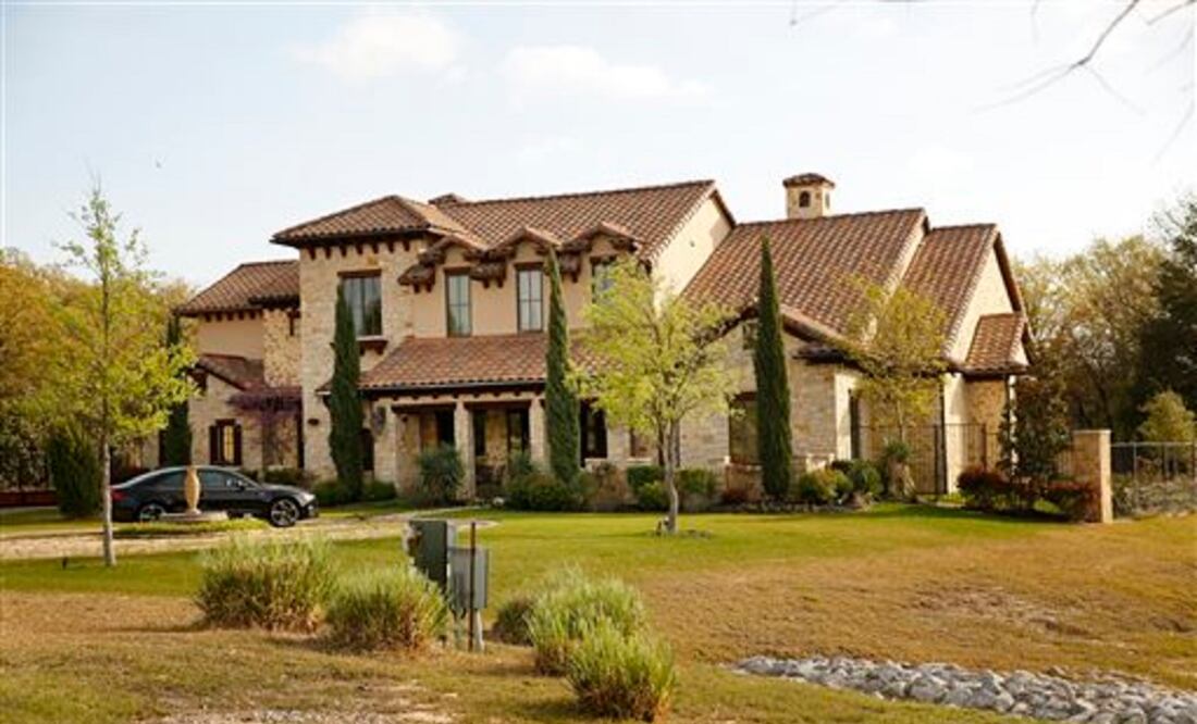 It appears Chapa in part was seeking anonymity with his family in moving to the Dallas metro region. (Photo: AP)