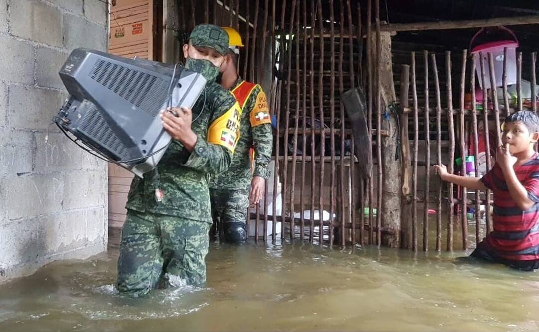 GN y Ejército activan planes GN-A y DN-III-E por impacto de John en Guerrero. Foto: Sedena