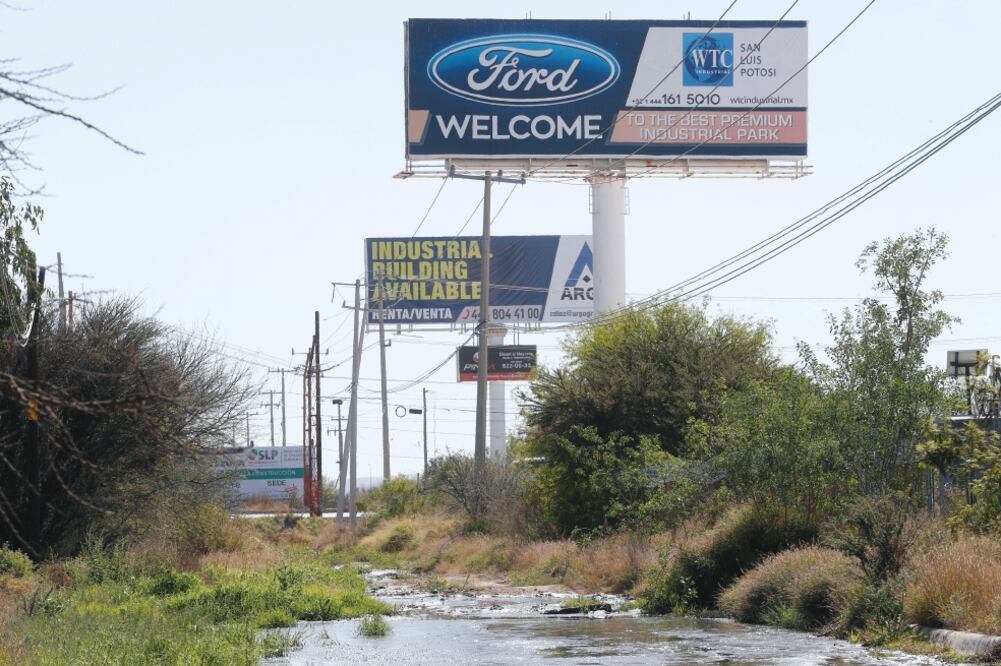 El 3 de enero, Ford anunció que cancelaba una inversión por mil 600 millones de dólares para construir una nueva planta en San Luis Potosí (ARCHIVO EL UNIVERSAL)