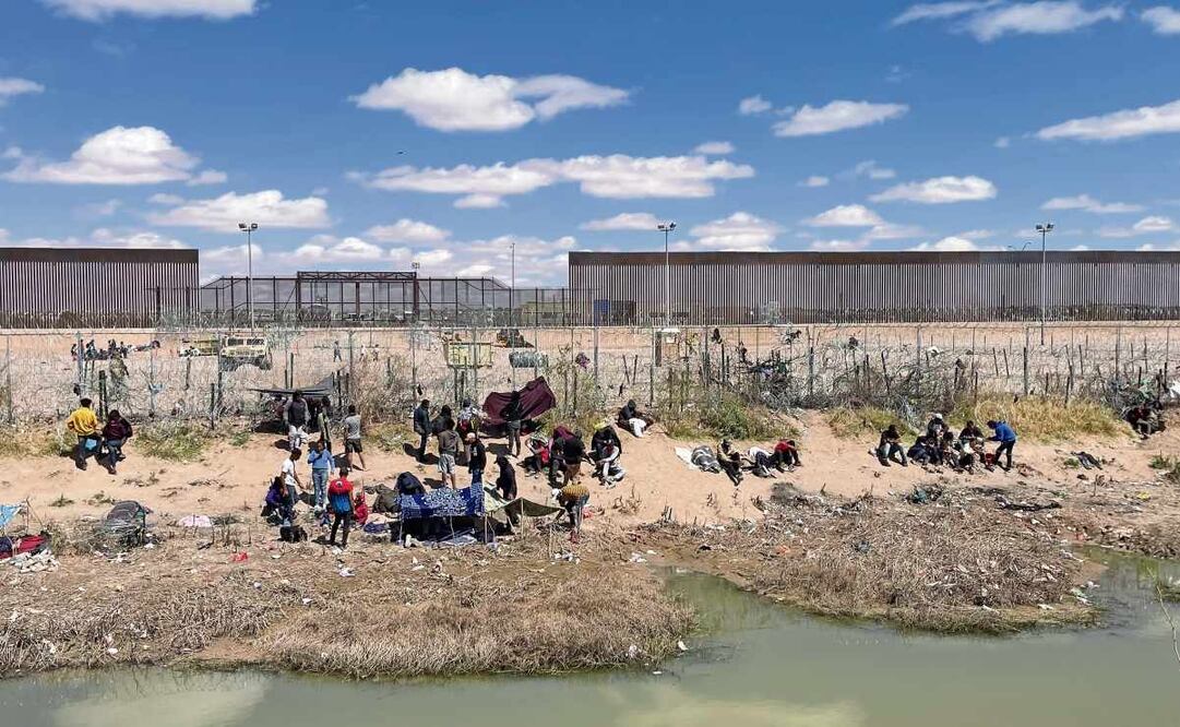 Extranjeros en tránsito buscaban a toda costa cruzar a EU, ya sea legalmente utilizando la app CBP One o entregándose a migración, antes de que Trump asuma la presidencia. Foto: Archivo EL UNIVERSAL