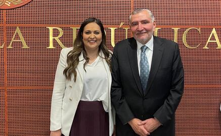 Morena oficializa llegada de expriista Cynthia López a su bancada en el Senado; la recibe Adán Augusto López