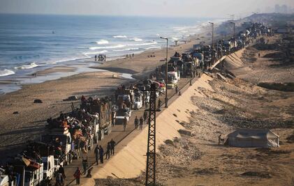 Más de 500 mil personas regresaron a Ciudad de Gaza tras el cese al fuego, afirma Defensa Civil