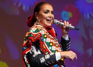 Aída Cuevas cancela show y genera suspicacia