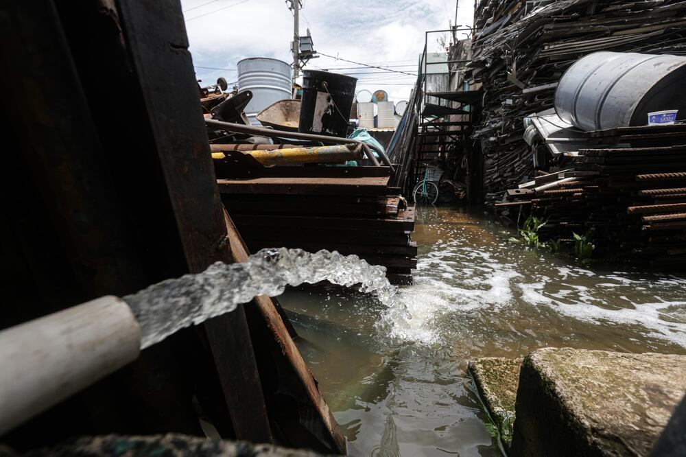 Inundación en Chalco. Foto: Gabriel Pano / EL UNIVERSAL
