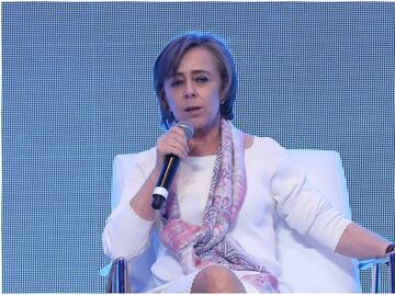 Tribunal determina que Pemex debe seguir pagando a María Amparo Casar pensión por viudez