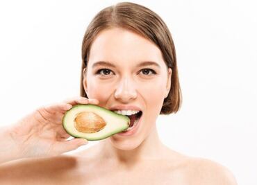 Consigue aguacates maduros más rápido en casa con estos 3 trucos infalibles