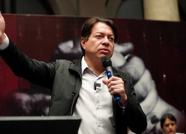 Decisión del INE sobre mercancía alusiva a Morena, "raya en la censura": Mario Delgado